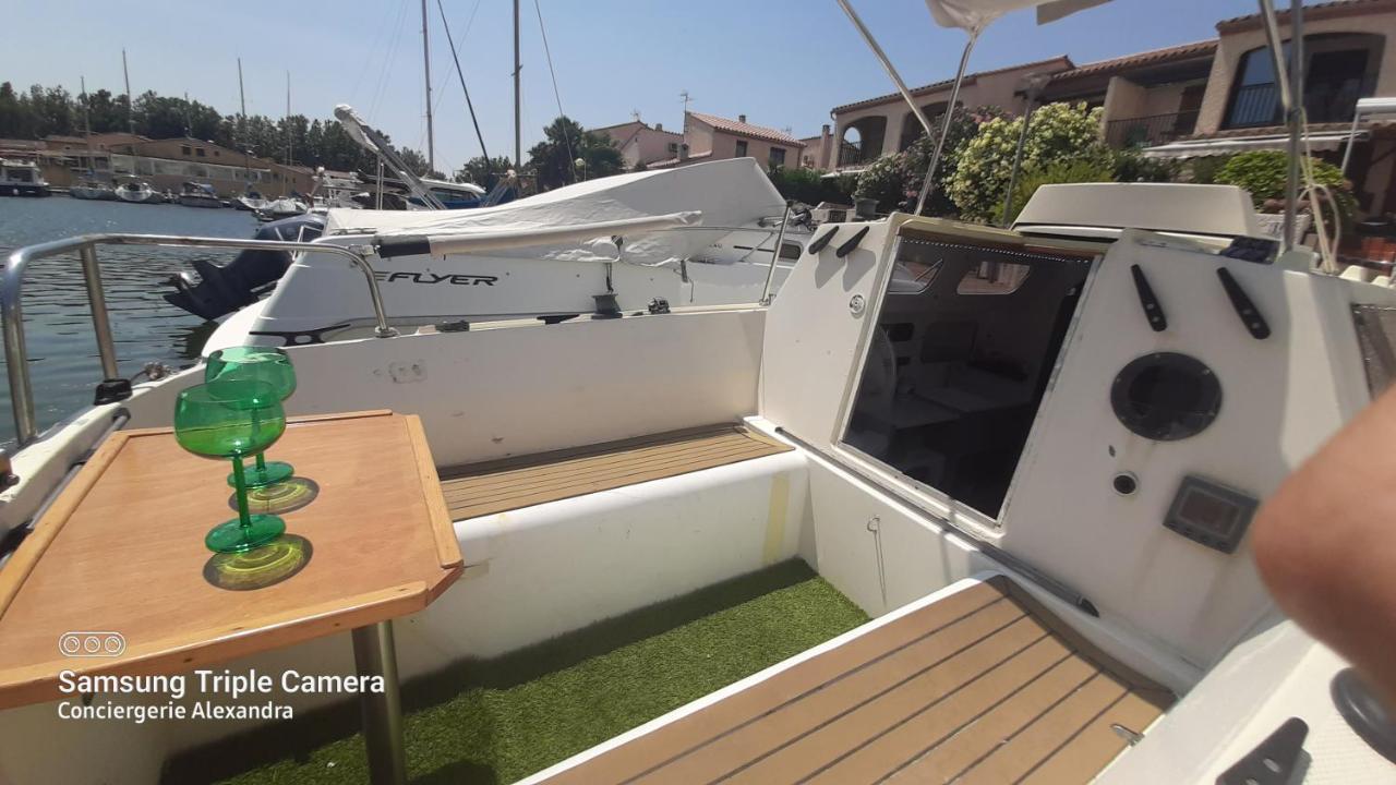 Nuit Insolite A Bord De L'Enata Un Voilier A Quai Sur La Marina De St Cyprien Saint-Cyprien (Pyrenees-Orientales) Exterior photo